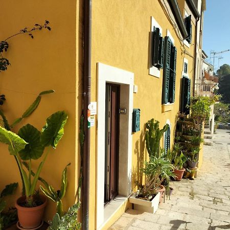 La Casa Di Sveva Apartment รากูซา ภายนอก รูปภาพ