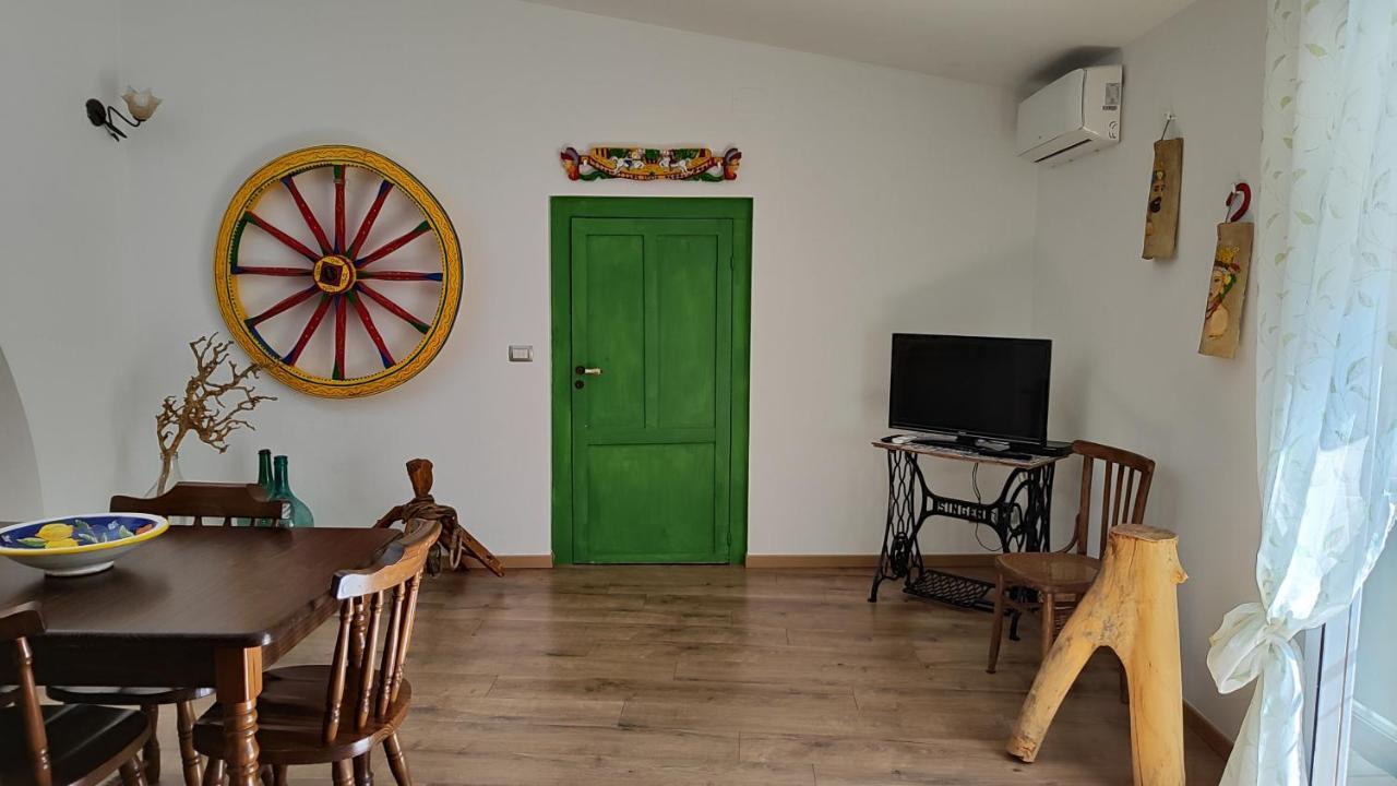 La Casa Di Sveva Apartment รากูซา ภายนอก รูปภาพ