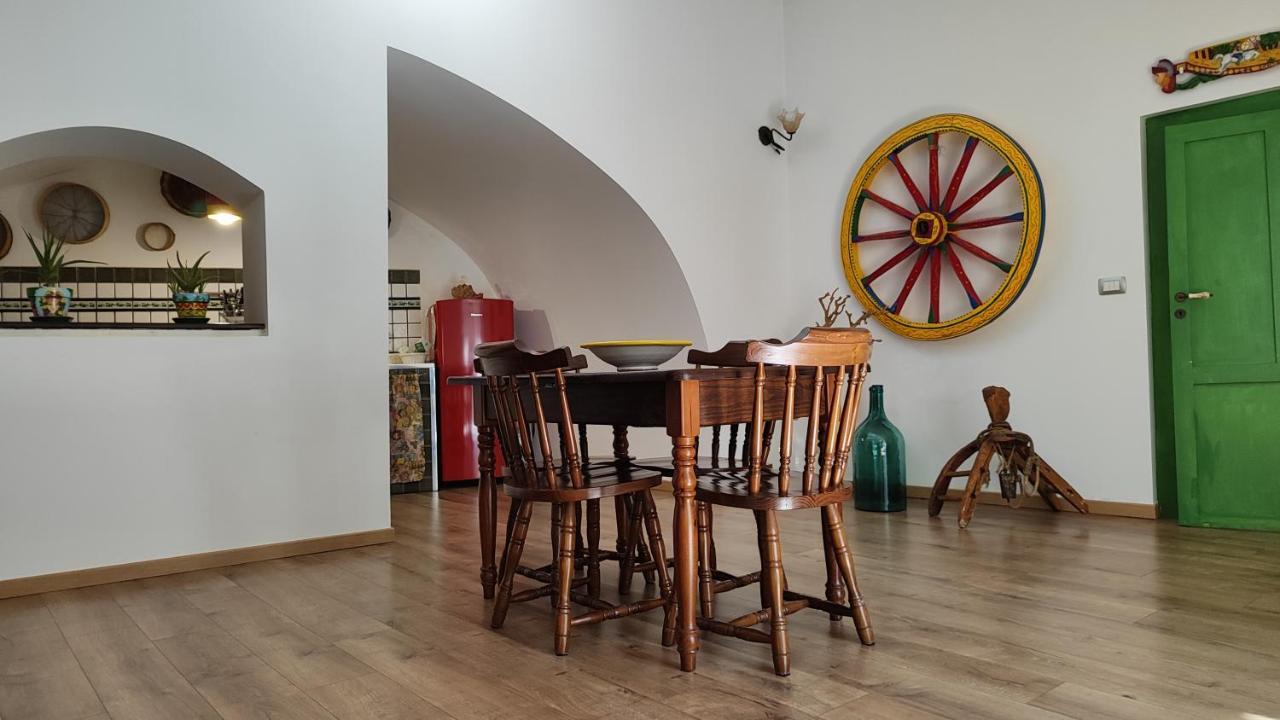 La Casa Di Sveva Apartment รากูซา ภายนอก รูปภาพ